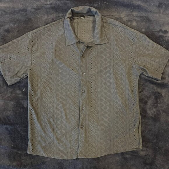 Manfinity Casual Short Sleeve Button Down - Picture 2 of 7